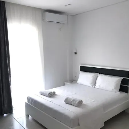 Cataleya -1 Min From The